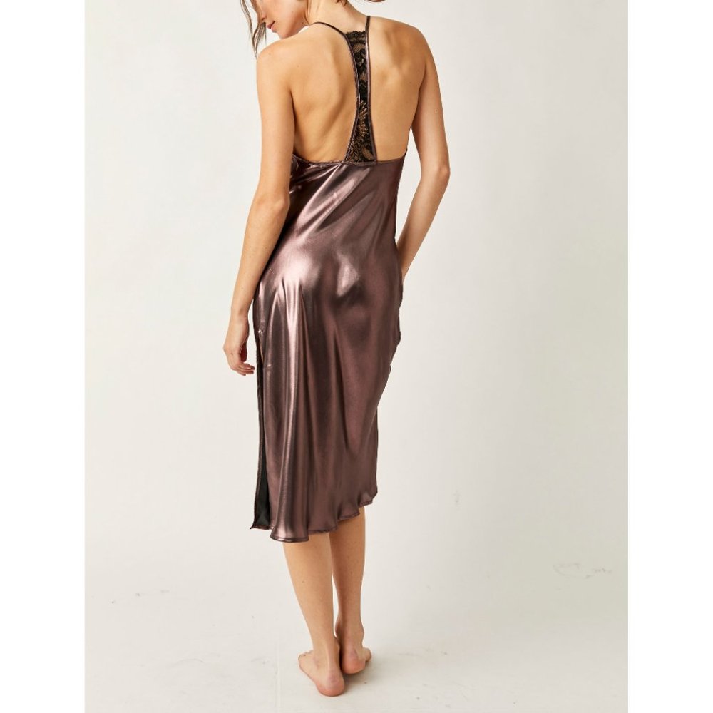 Stunning FREE PEOPLE Sunset Shimmer Midi Slip / Rose Gold in sold out size/color